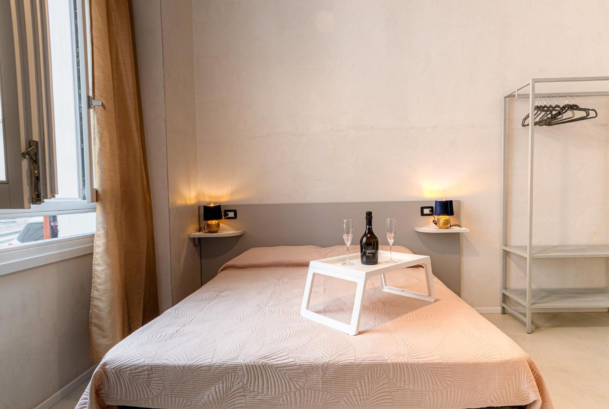 Flower Rooms Cagliari Chambre photo